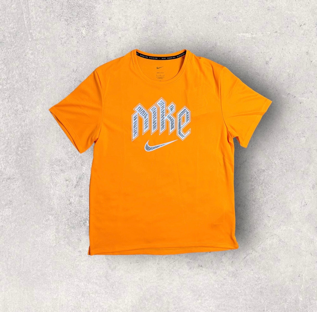 NIKE RUN DIVISION T-SHIRT