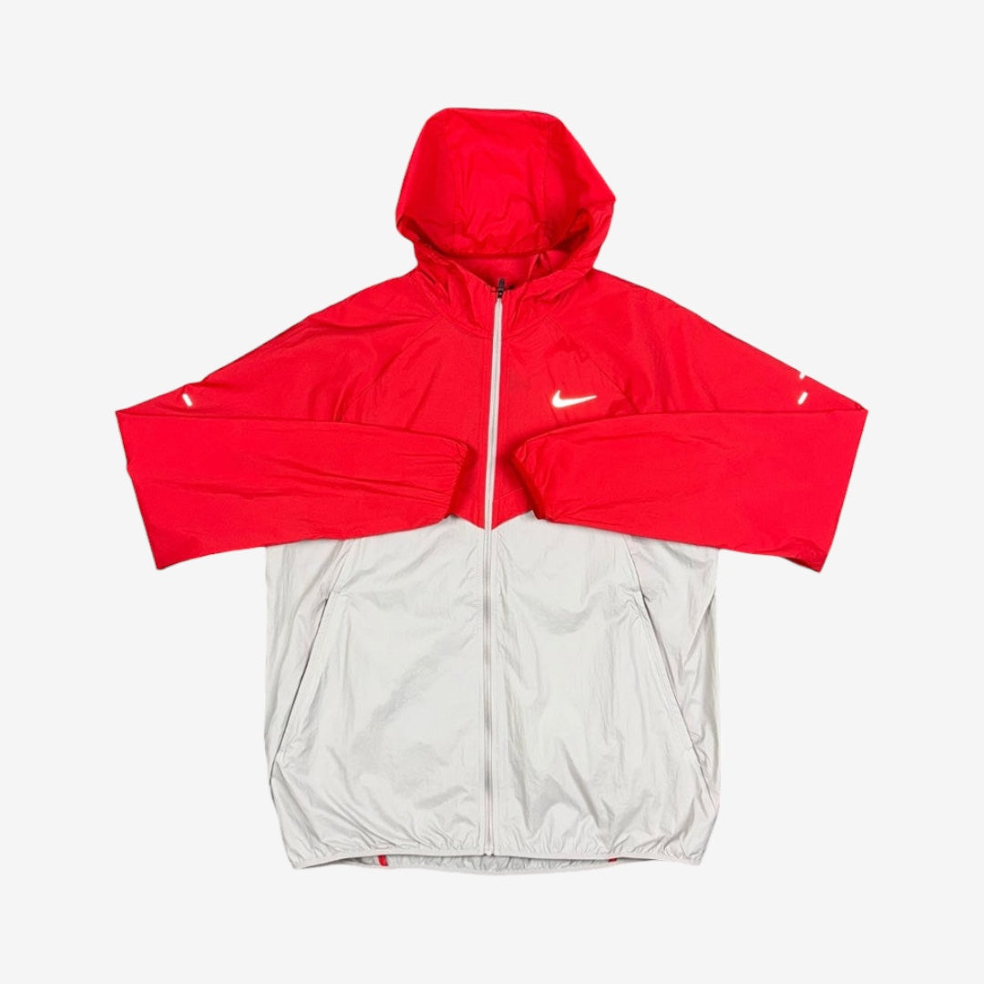 NIKE UV WINDRUNNER JACKET - RED