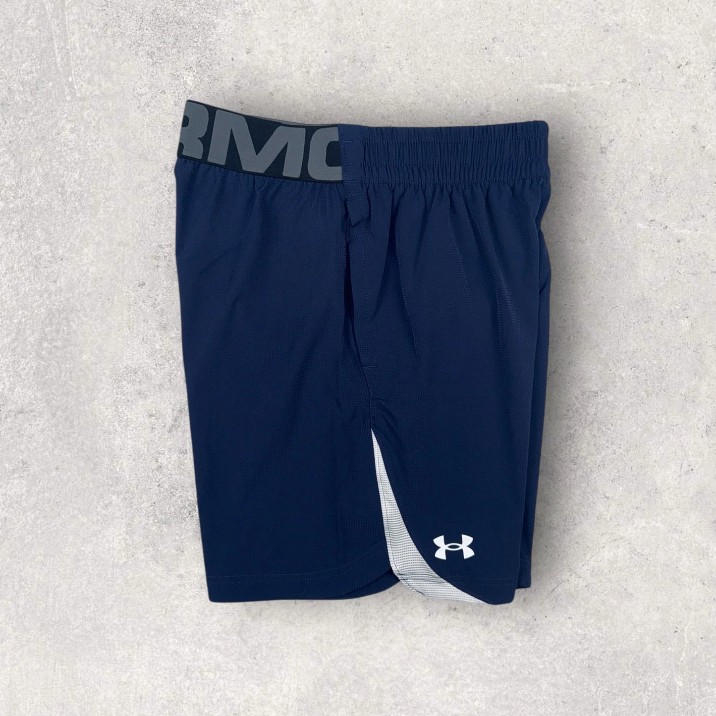 UNDER ARMOUR WOVEN SHORTS - NAVY/WHITE