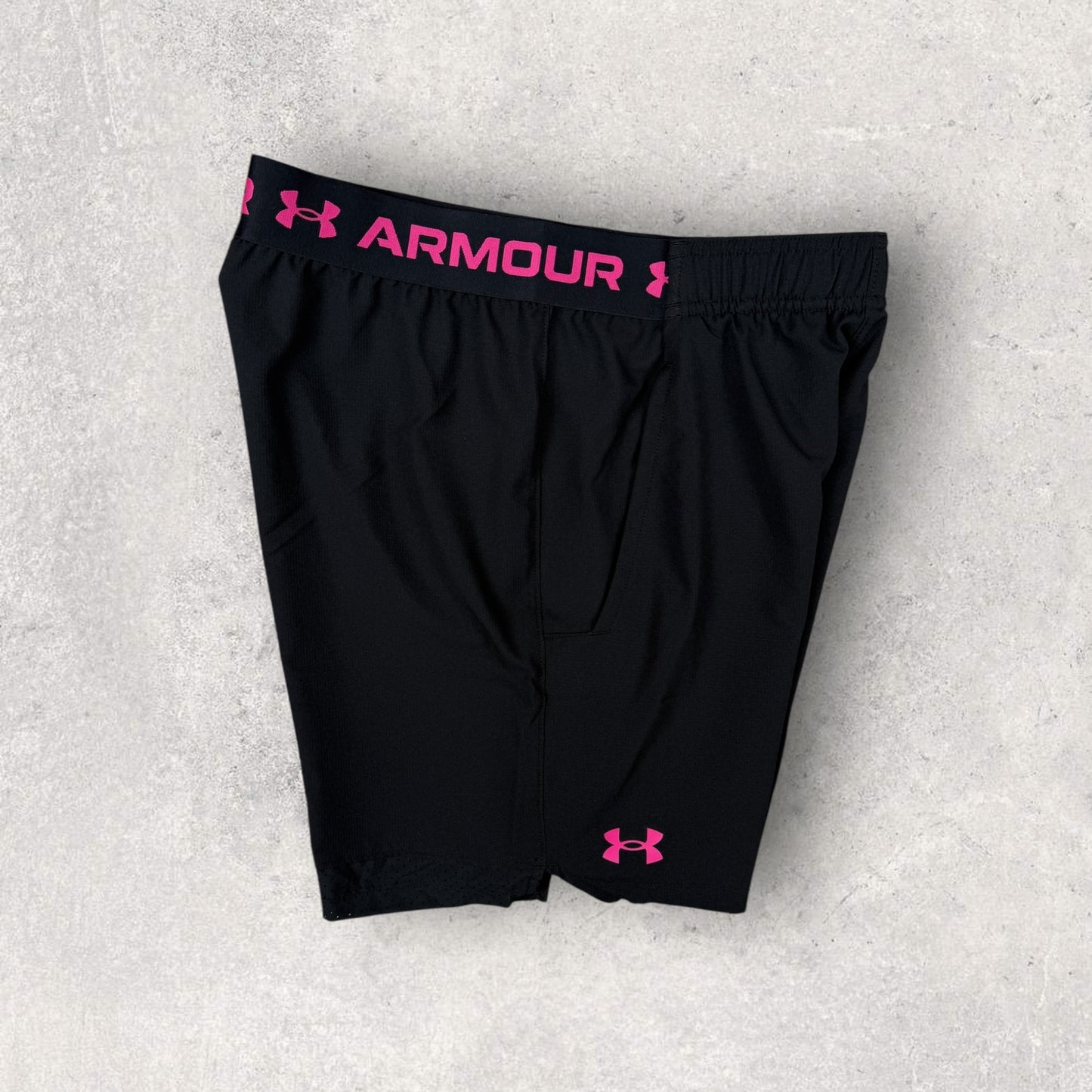 UNDER ARMOUR 1/4 ZIP & SHORTS - PINK/BLACK