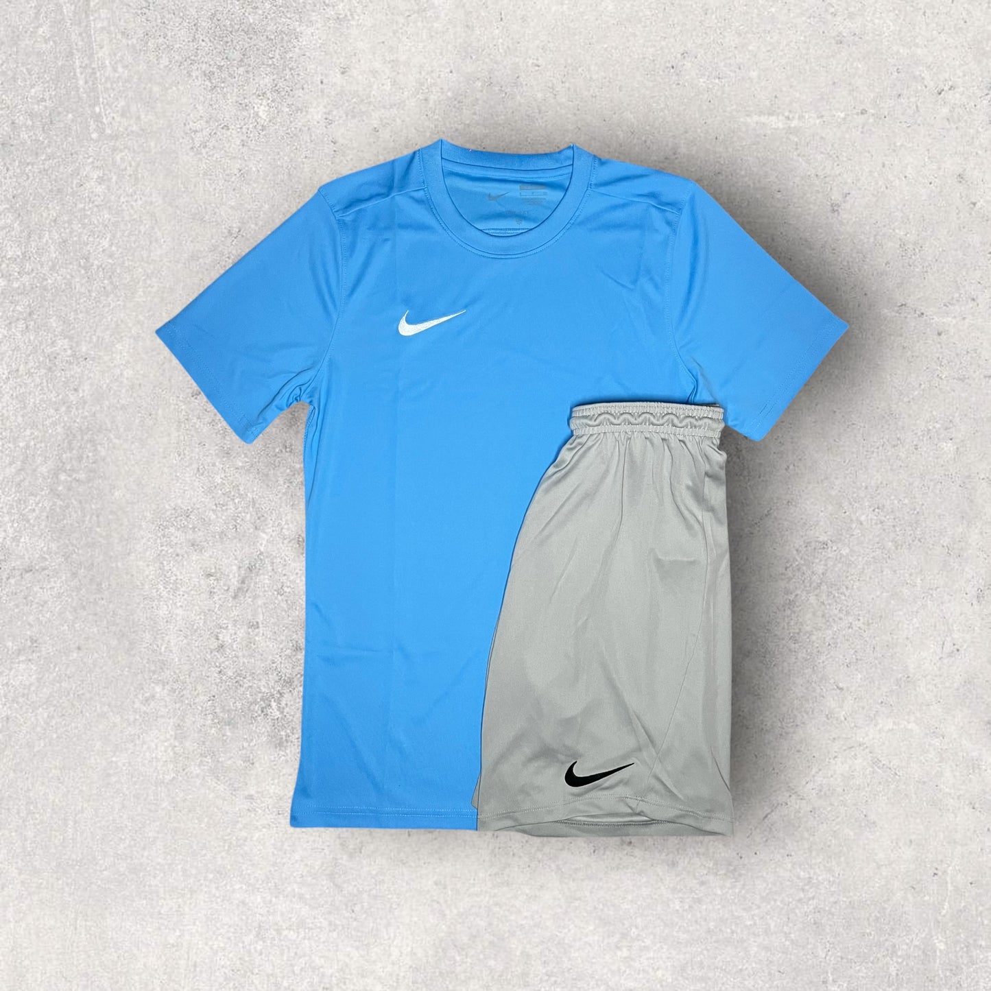 NIKE DRI-FIT SET - T-SHIRT & SHORTS - BLUE/GREY