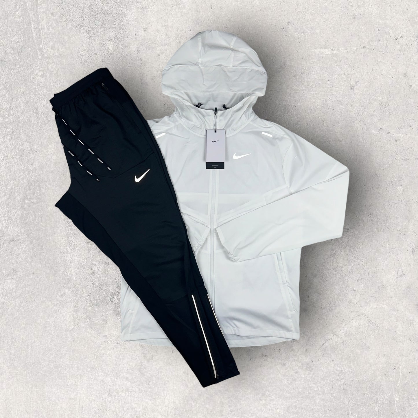 NIKE WINDRUNNER JACKET/PHENOM ELITE PANTS - WHITE/BLACK