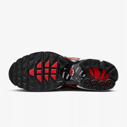 NIKE AIR MAX PLUS TN - BLACK UNIVERSITY RED