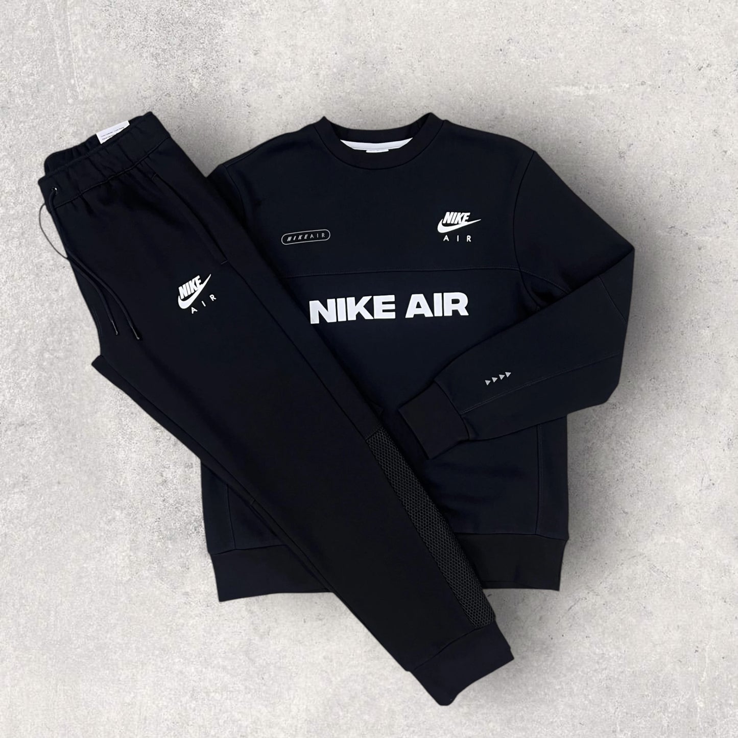 NIKE AIR BRUSHED FLEECE TRACKSUIT - BLACK