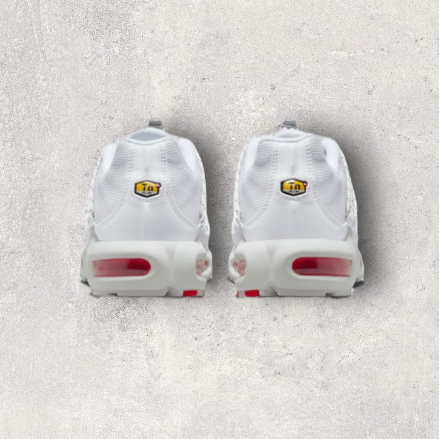 NIKE AIR MAX PLUS LACE - UNIVERSITY RED/WHITE