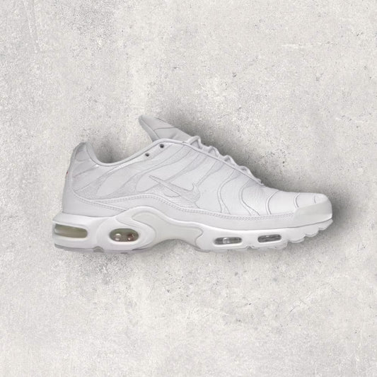 NIKE AIR MAX PLUS TN - WHITE LEATHER