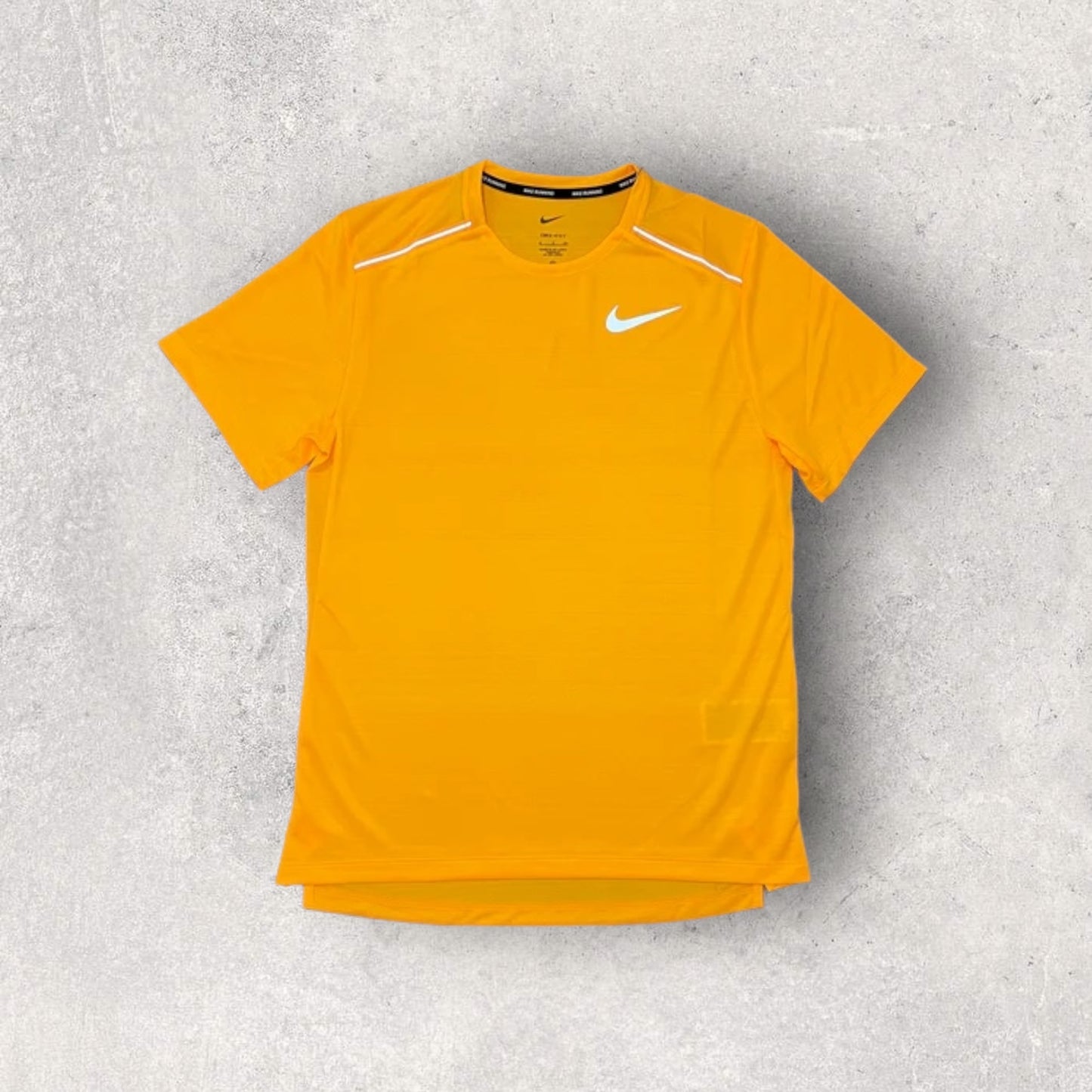 NIKE MILER T-SHIRT - LASER ORANGE