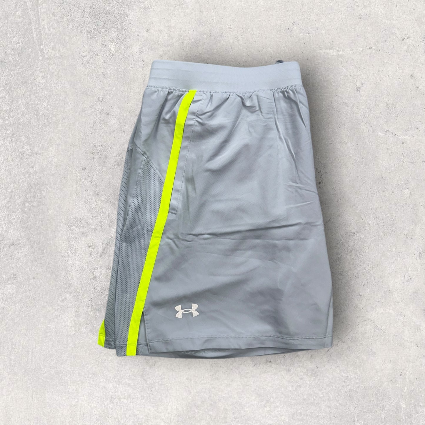 UNDER ARMOUR LAUNCH T-SHIRT/SHORT SET - VOLT/GREY