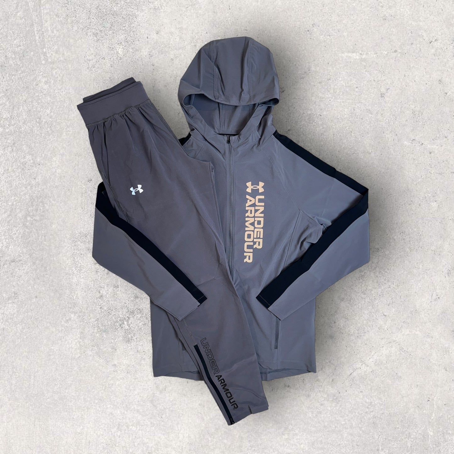 UNDER ARMOUR STORM TRACKSUIT - GREY/BLACK