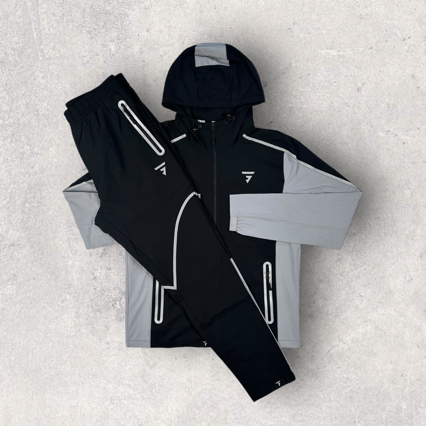 GRIID REFLECT TRACKSUIT - BLACK/GREY