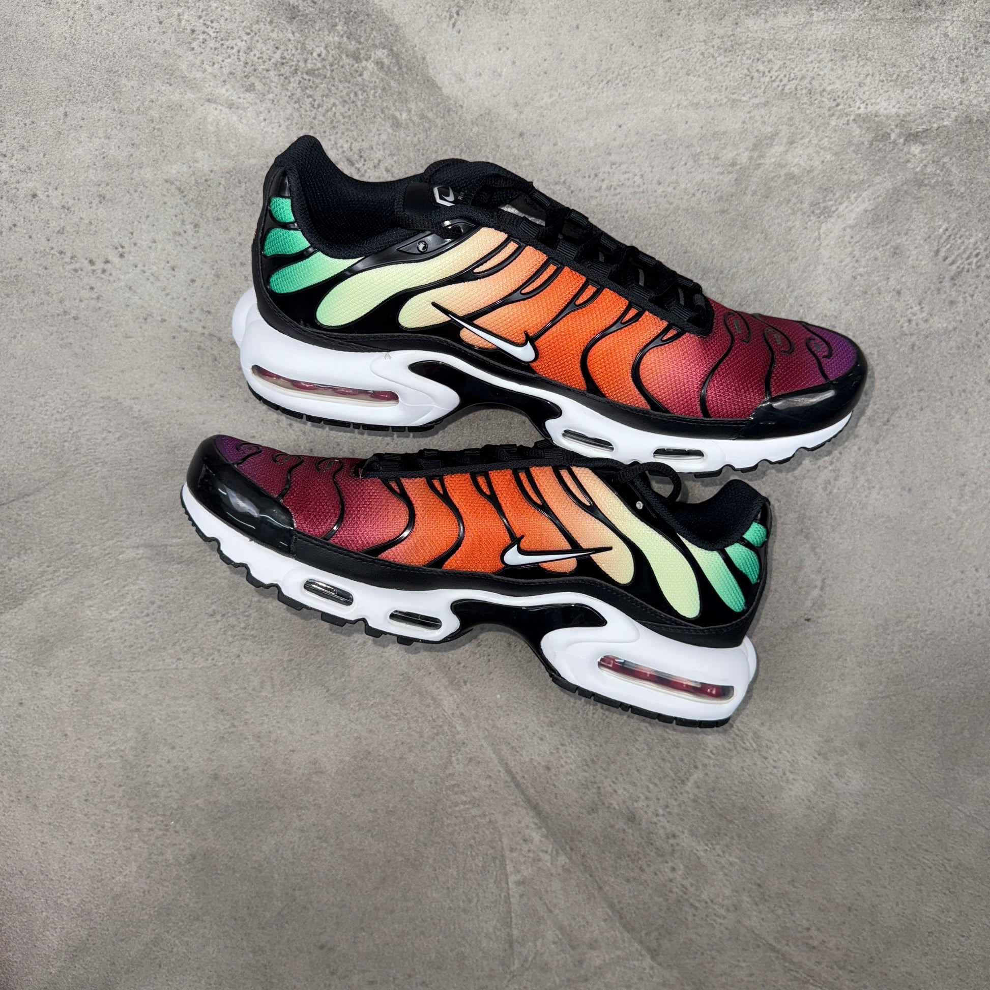 Max Plus Mens Nike Air Max 217 Orange Black Nike Air Max Sneakers