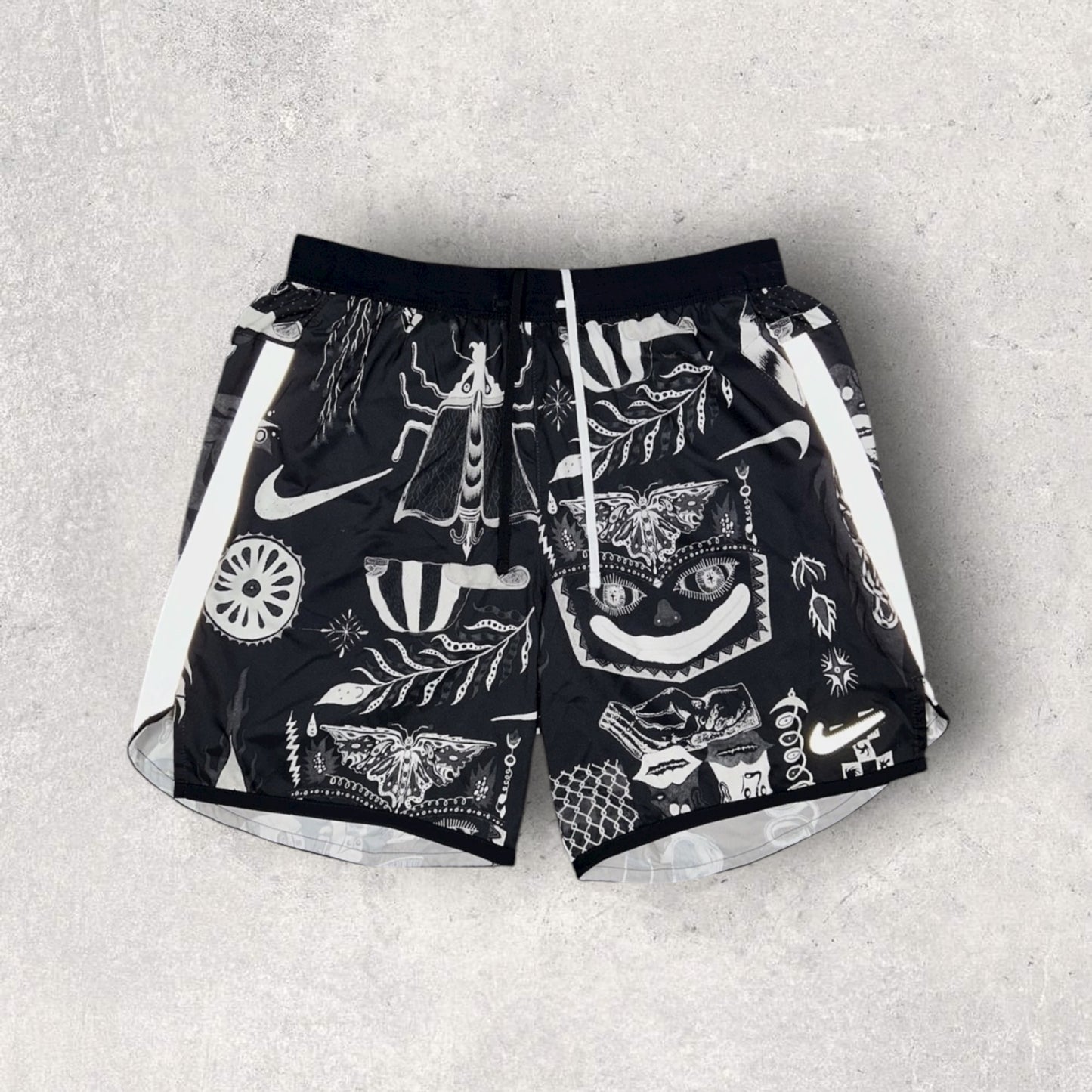 NIKE WILDRUN DRAGON SHORTS - BLACK/WHITE