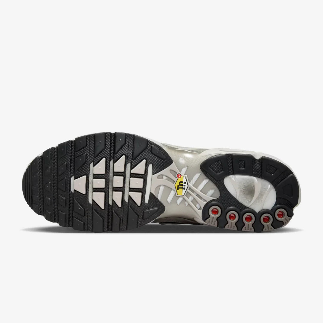 NIKE AIR MAX PLUS TN - YEAR OF THE SNAKE