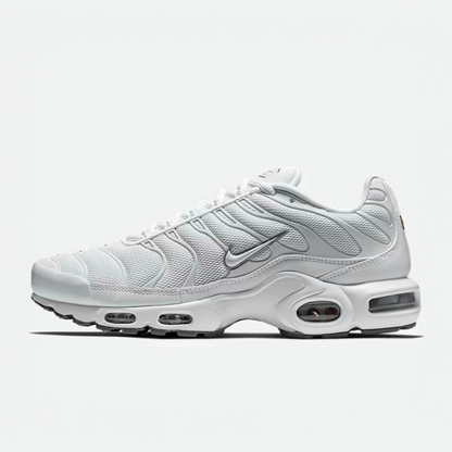 NIKE AIR MAX PLUS TN - WHITE