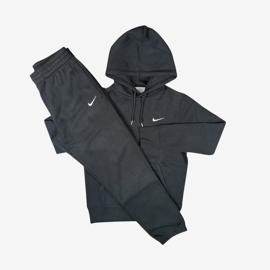 NIKE CLUB FLEECE TRACKSUIT - BLACK