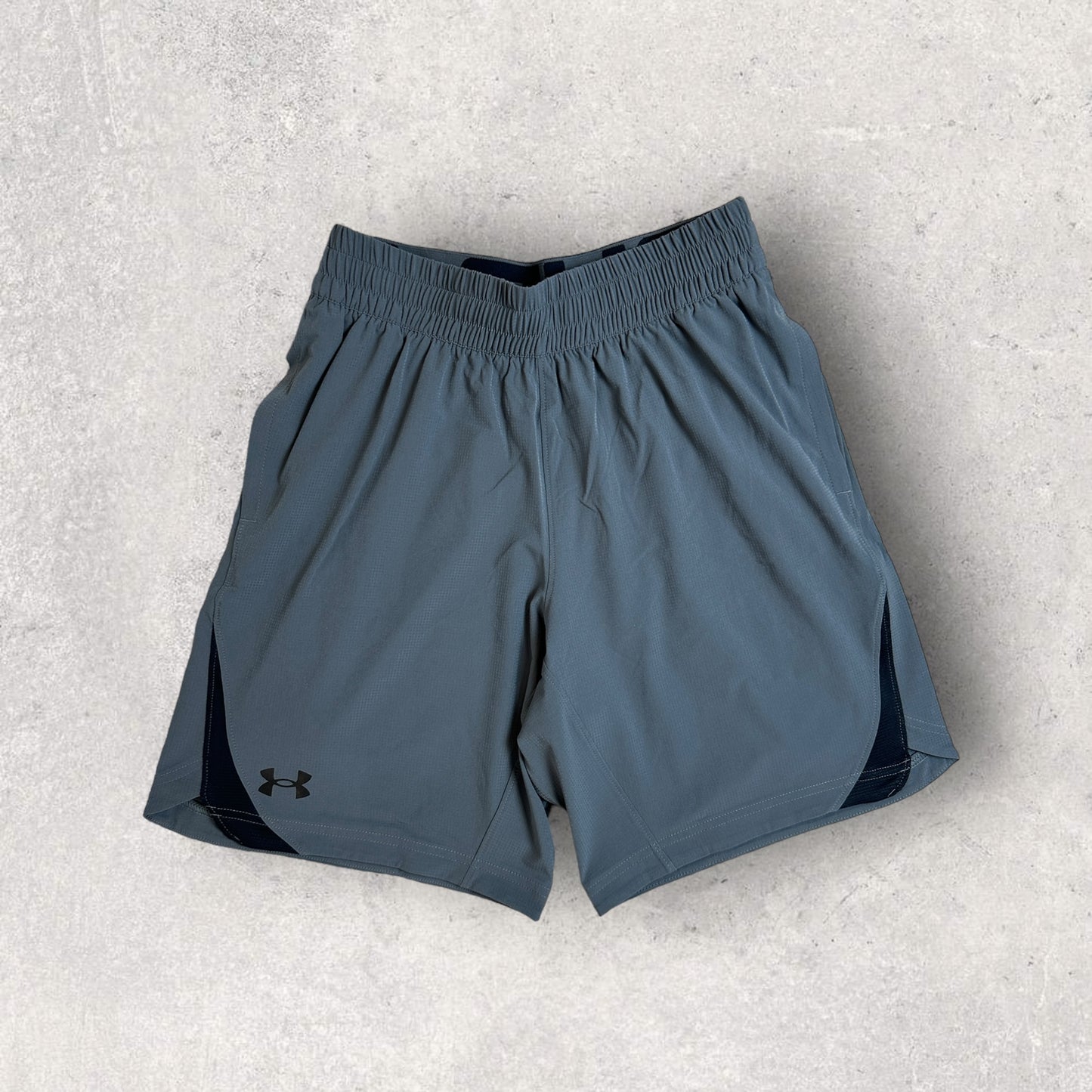 UNDER ARMOUR WOVEN SHORTS - GREY/BLACK