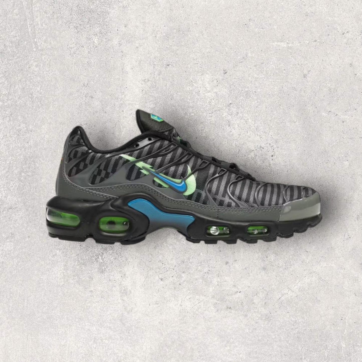 NIKE AIR MAX PLUS TN - CHAMPIONS LEAGUE