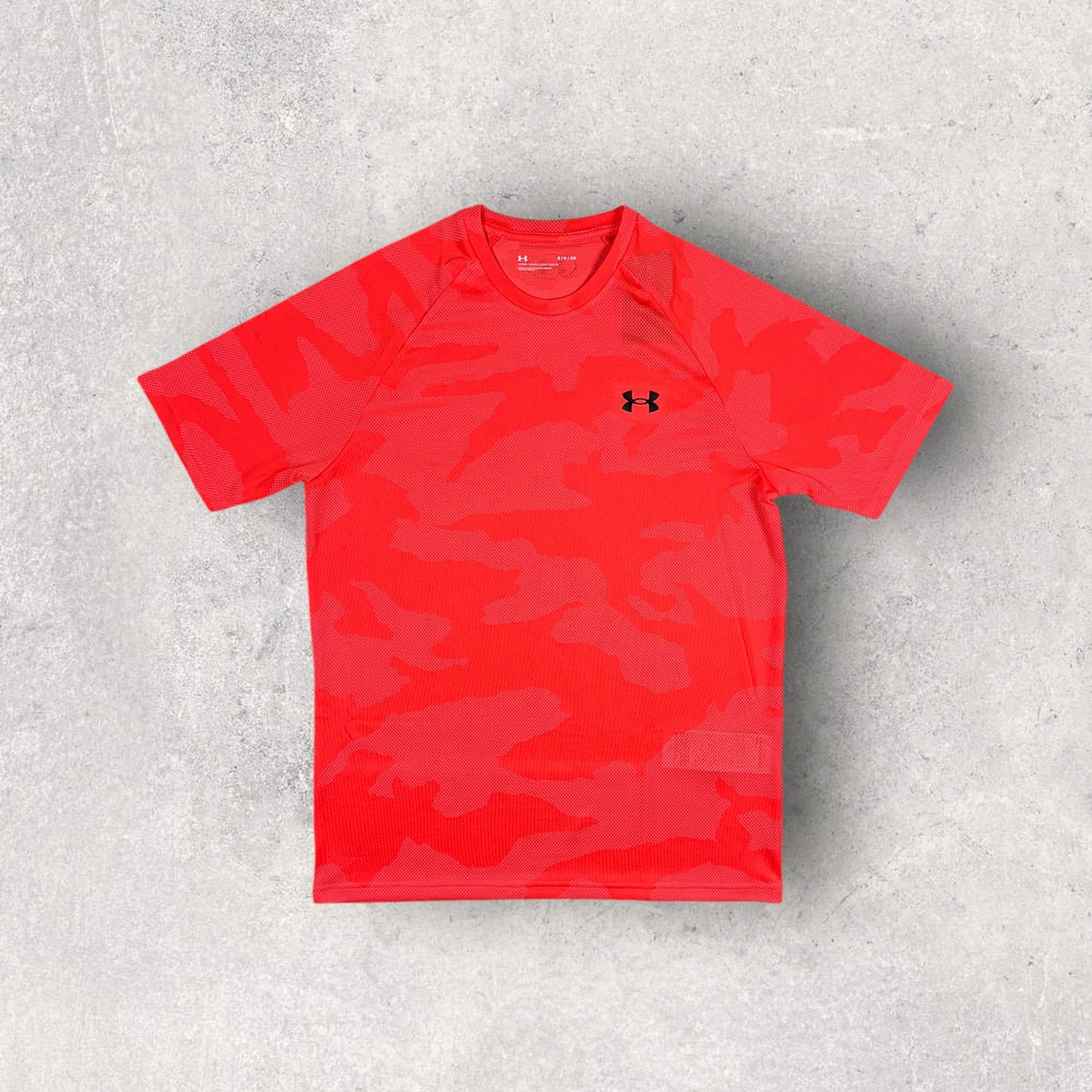 UNDER ARMOUR JACQUARD T-SHIRT 
- CRIMSON