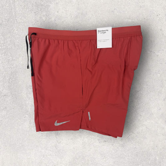 NIKE FLEX STRIDE SHORTS 5 INCH - ADOBE