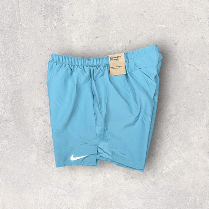 NIKE MILER 1.0 T-SHIRT / CHALLENGER SHORT SET - DENIUM TURQUOISE