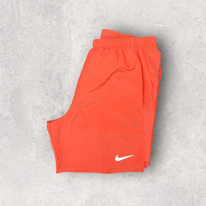 NIKE MILER T-SHIRT & CHALLENGER SHORTS - WILD MANGO