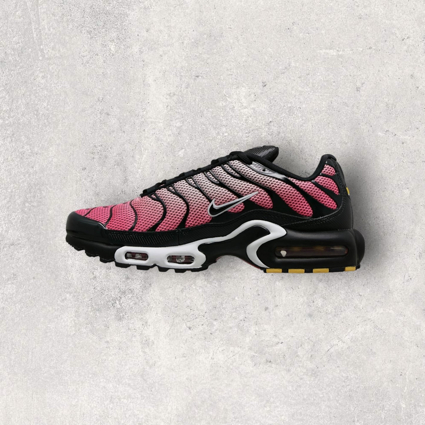 NIKE AIR MAX PLUS TN - PINK FOAM/BLACK